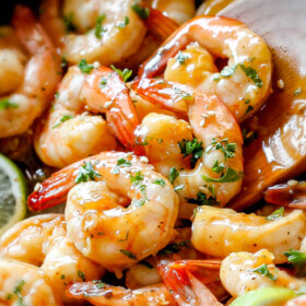 quick and easy Asian Sweet Chili Shrimp (grill or stovetop) - this is by far my favorite shrimp recipe! The tangy sweet heat sauce is incredible and its SO easy! 10 minute prep, 5 minutes to cook!