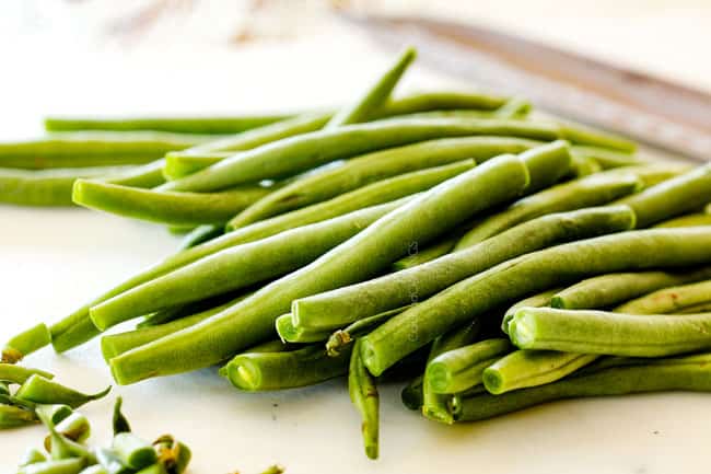 showing how to make sheet pan chicken