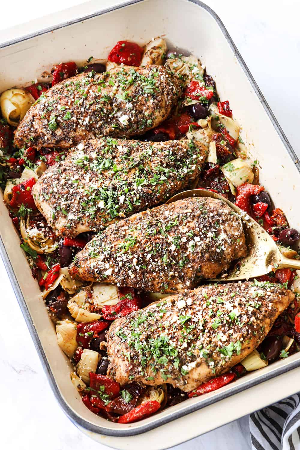 Greek chicken recipe with feta and parsley