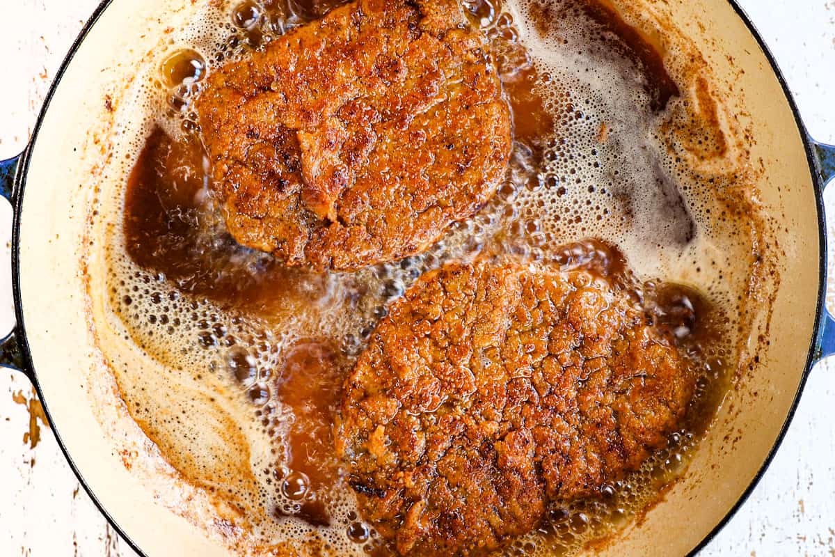 a collage showing how to make chicken fried steak (country fried steak) by frying steaks in vegetable oil until crispy